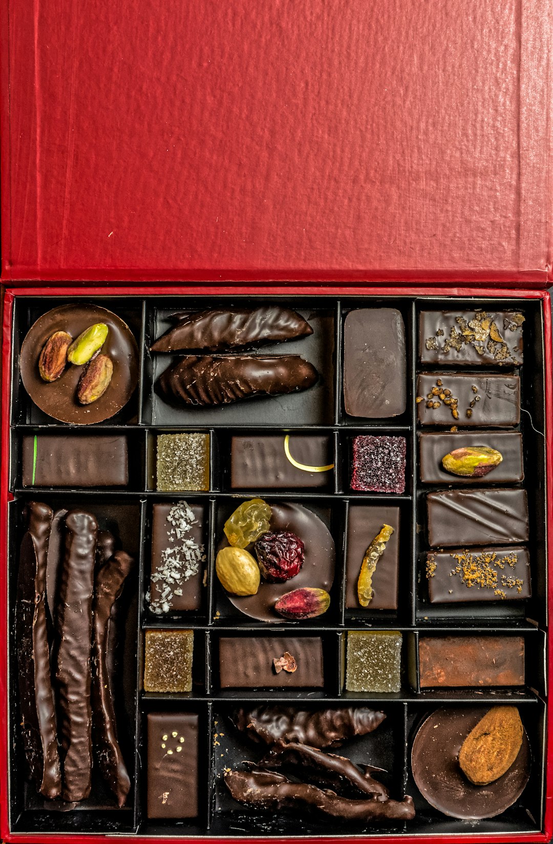 Chocolate as good as it comes! Gerbaud, Brussels by Chocolate Brands brown and white chocolate bars